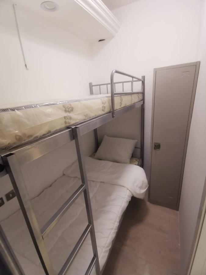דובאי Cloud9 Hostel מראה חיצוני תמונה