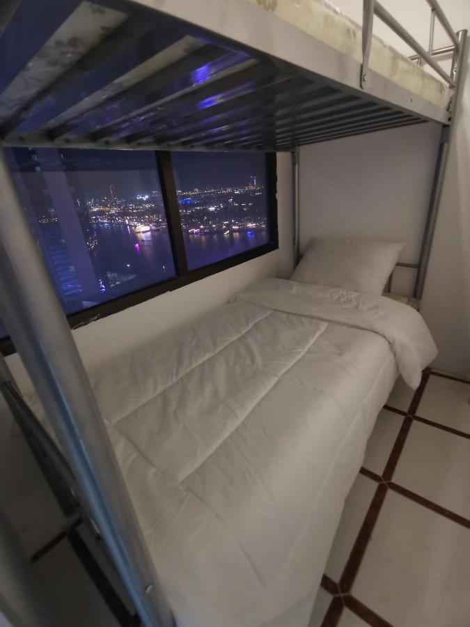 דובאי Cloud9 Hostel מראה חיצוני תמונה